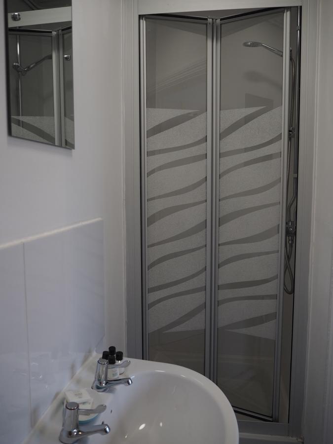 Wax, Watergate Hotell New Quay Exteriör bild