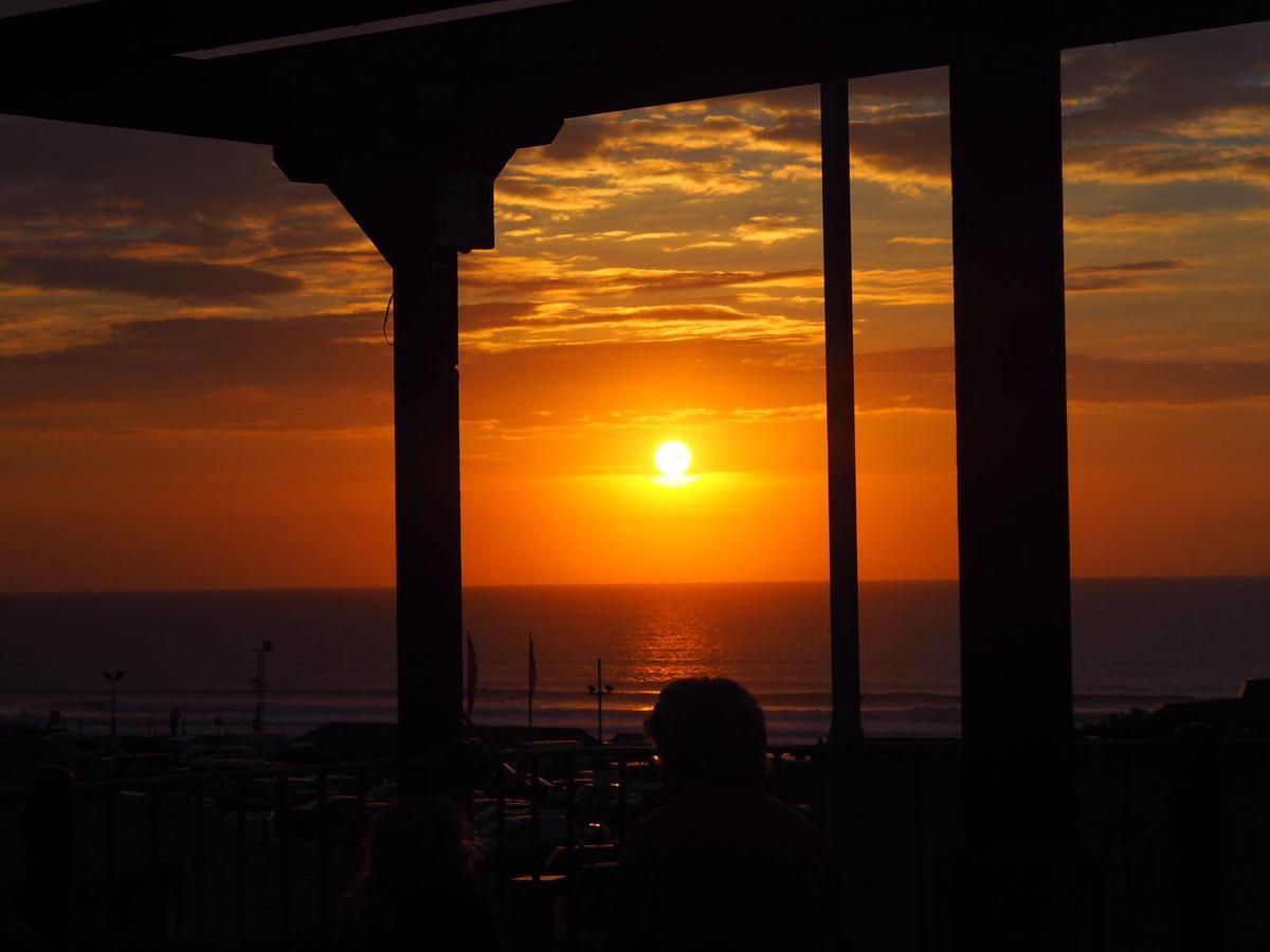 Wax, Watergate Hotell New Quay Exteriör bild